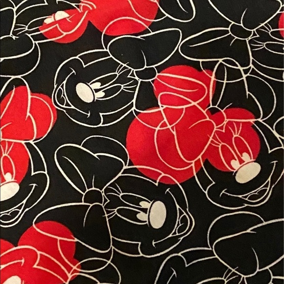 LulaRoe Minnie Mouse Disney tunic - Picture 2 of 4